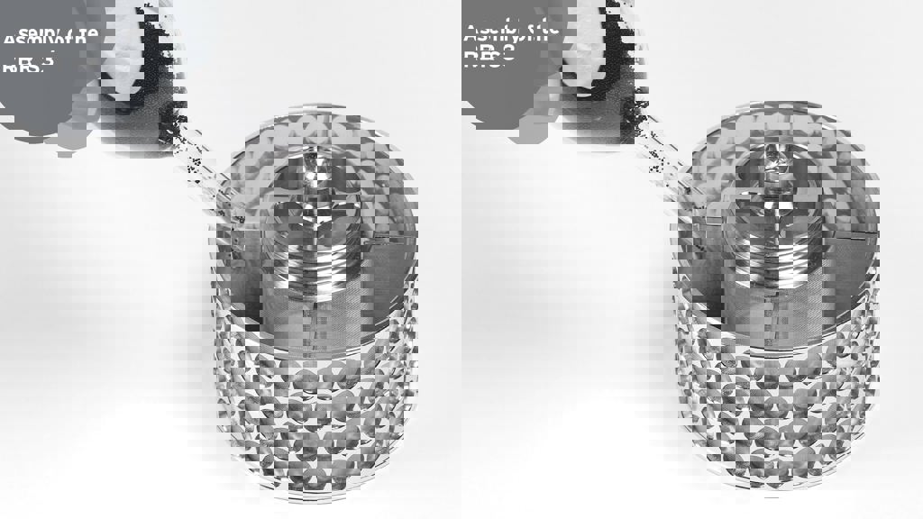 SpinChem Rotating bed reactor Assembly Guide: S3, S3+
